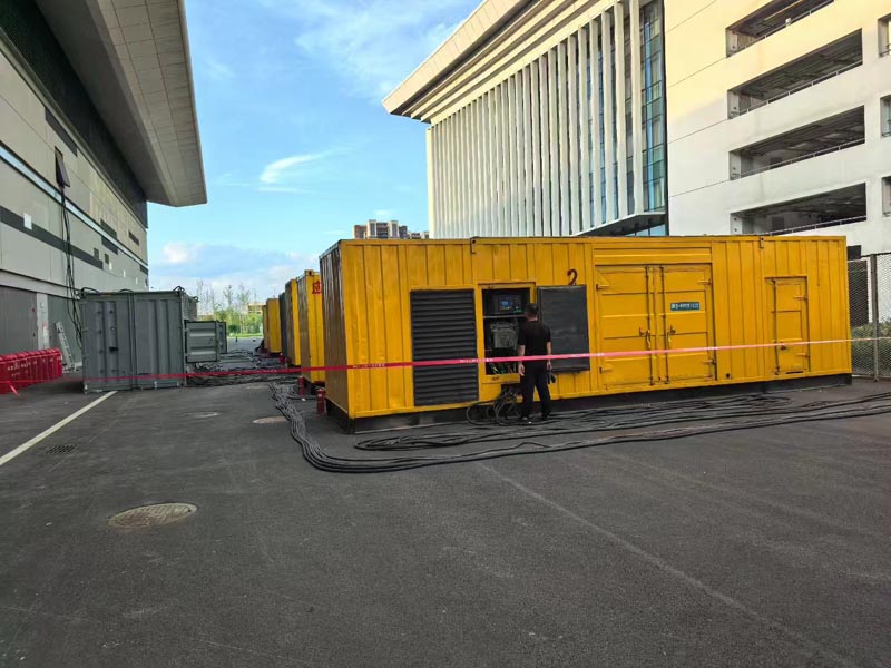 昆山柴油发电机冬季保养注意事项？